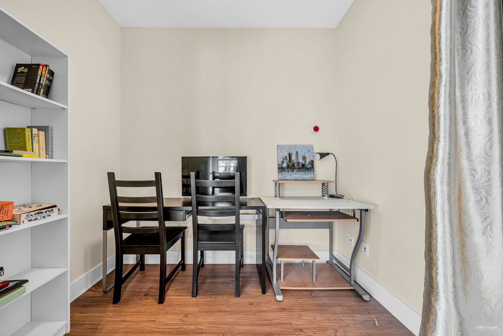 Listing Image 17