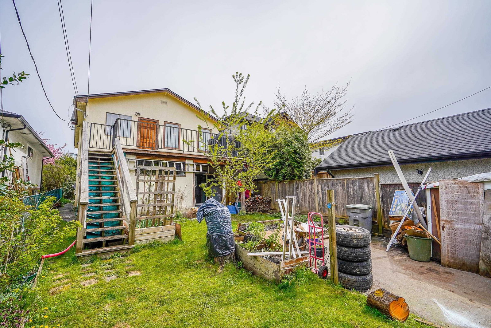 Listing Image 16