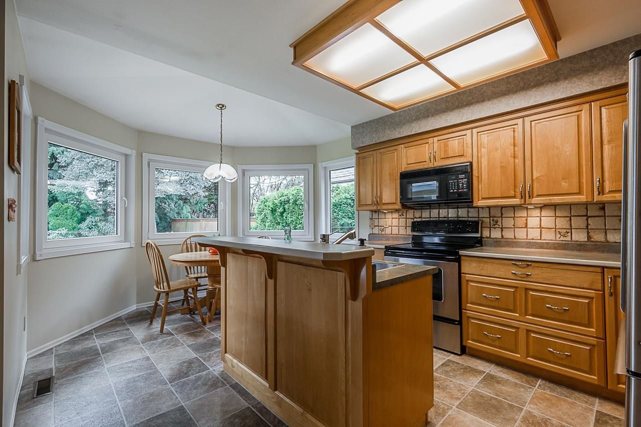Listing Image 9