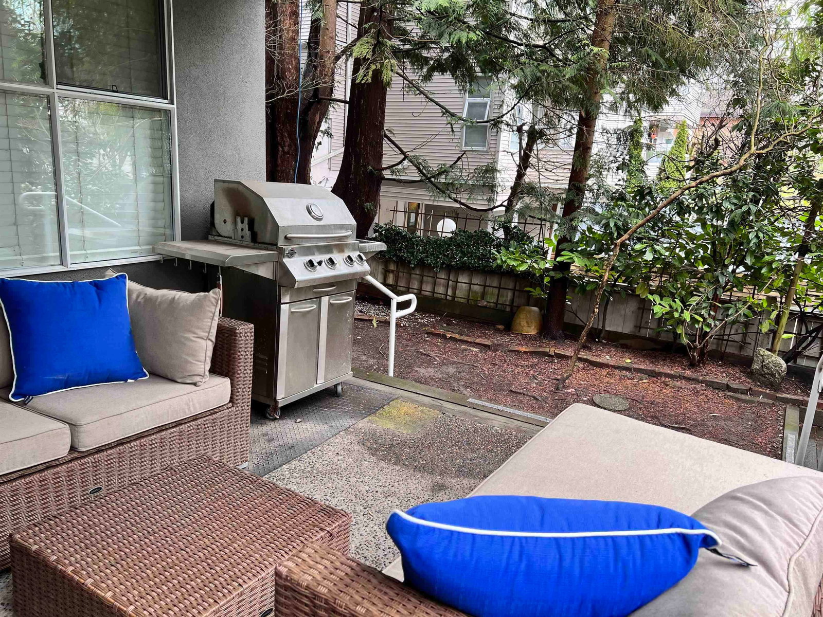 Listing Image 19