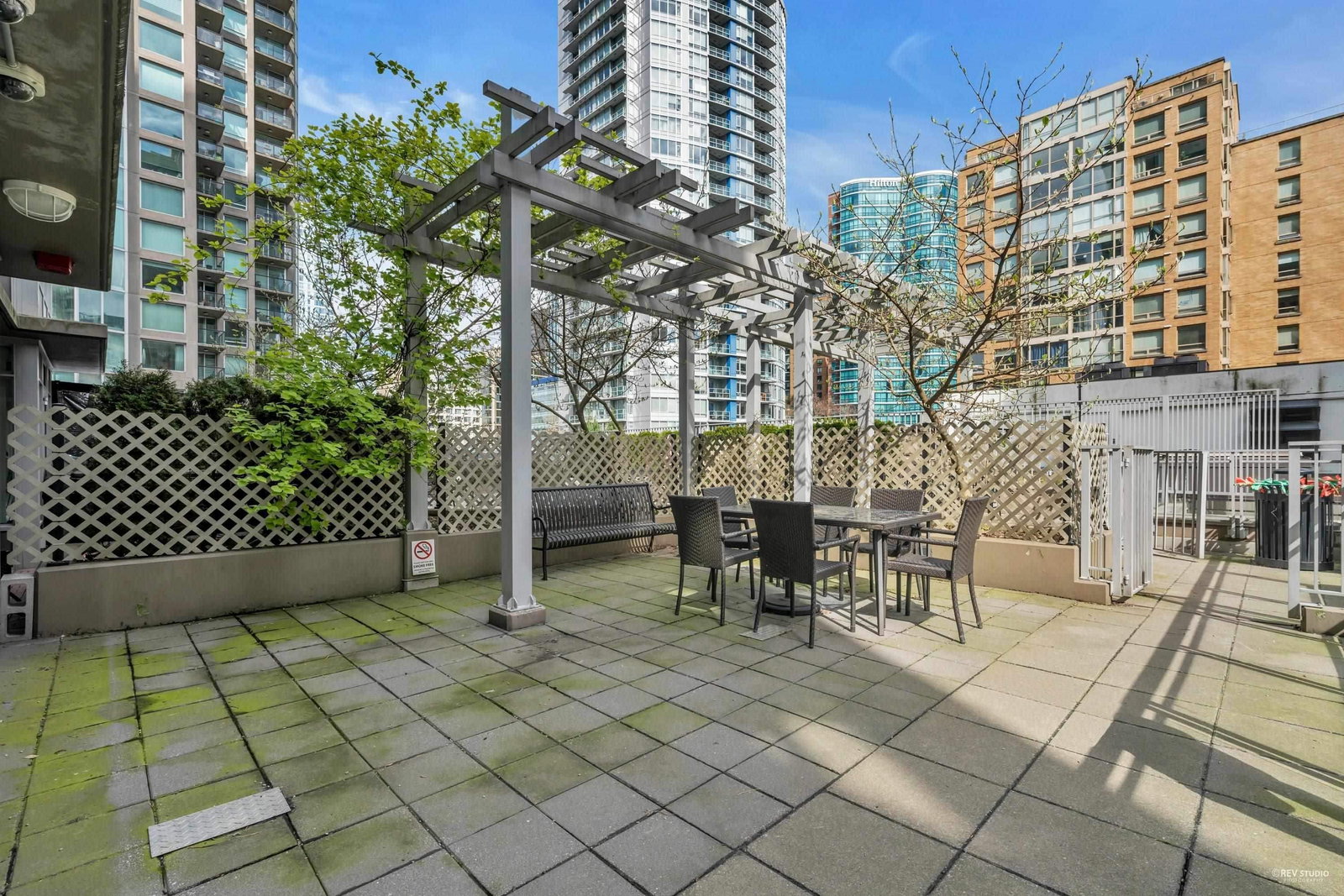 Listing Image 21