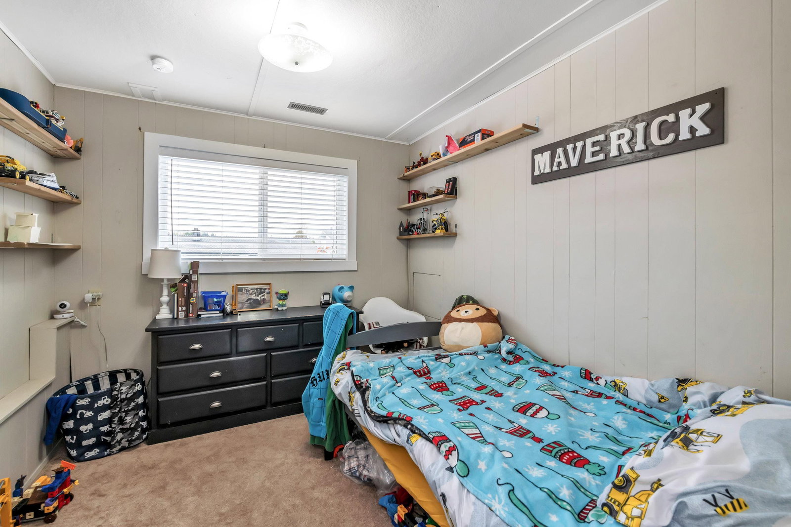 Listing Image 32