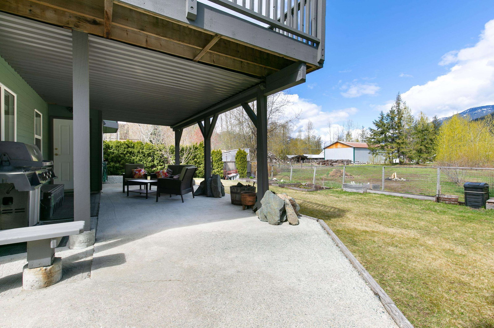 Listing Image 24