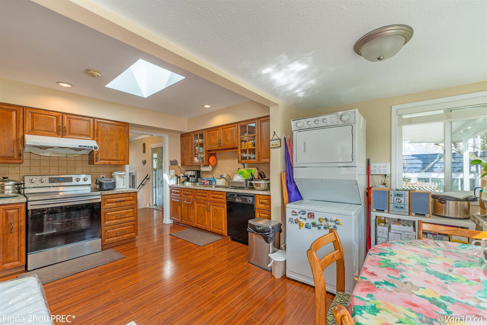 Listing Image 15