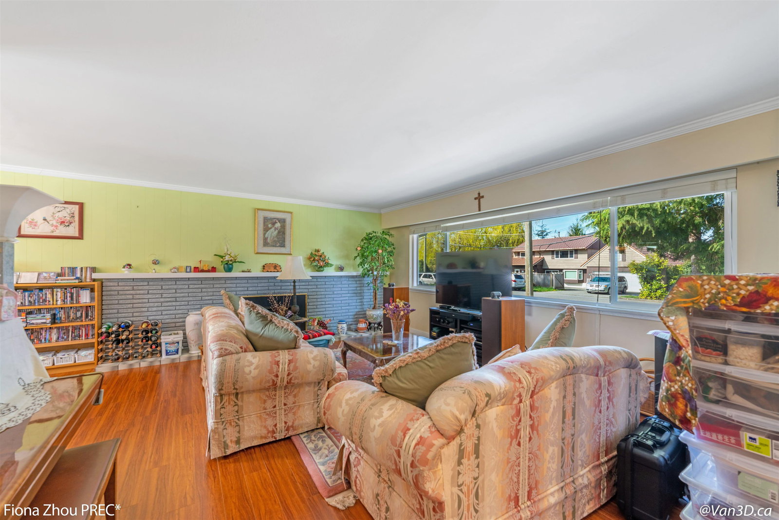 Listing Image 16