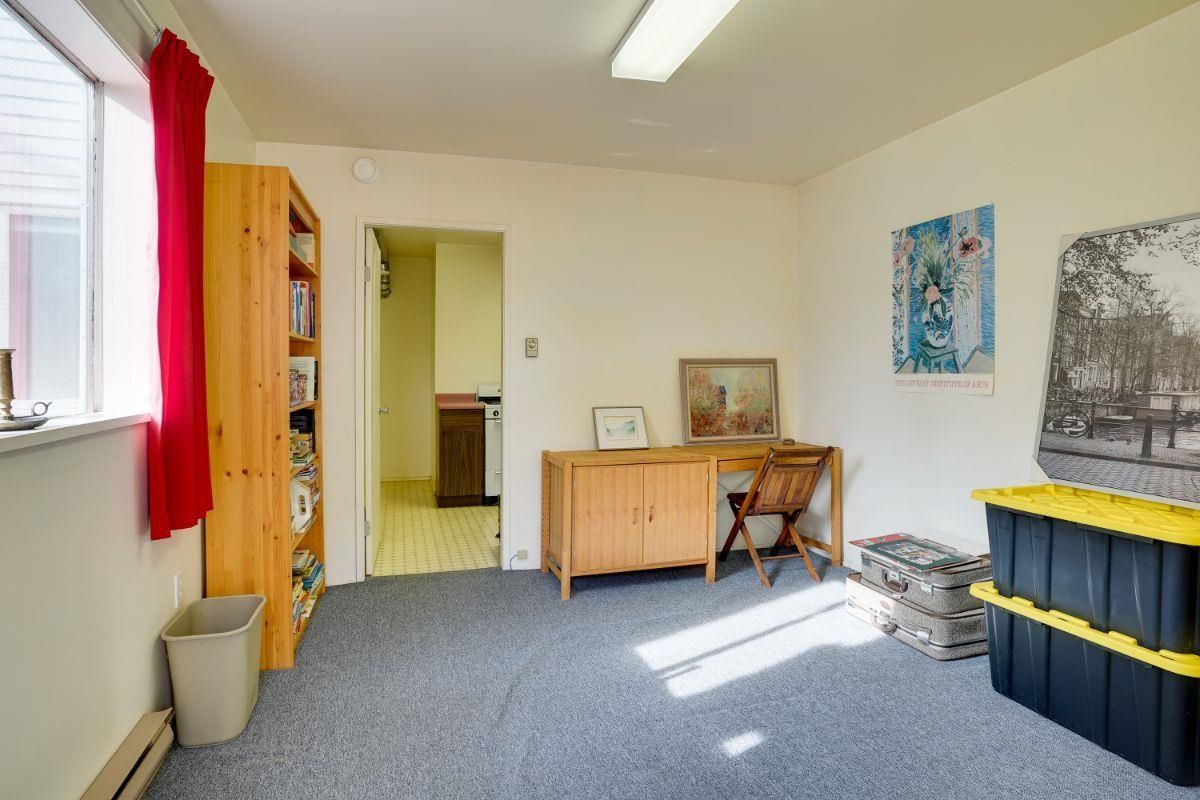 Listing Image 30