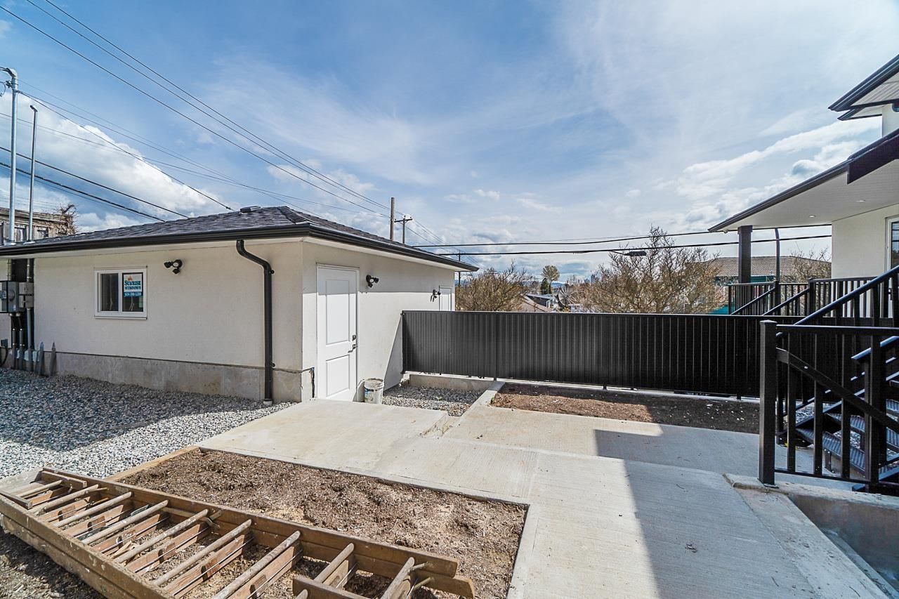 Listing Image 23