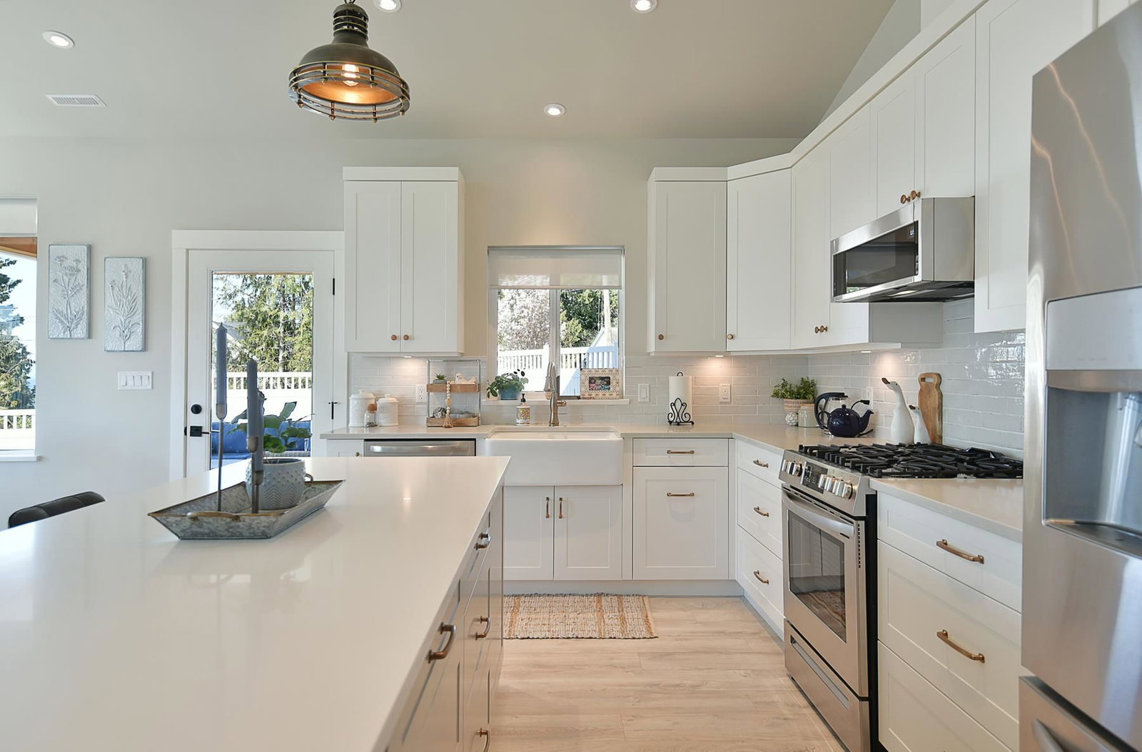 Listing Image 19
