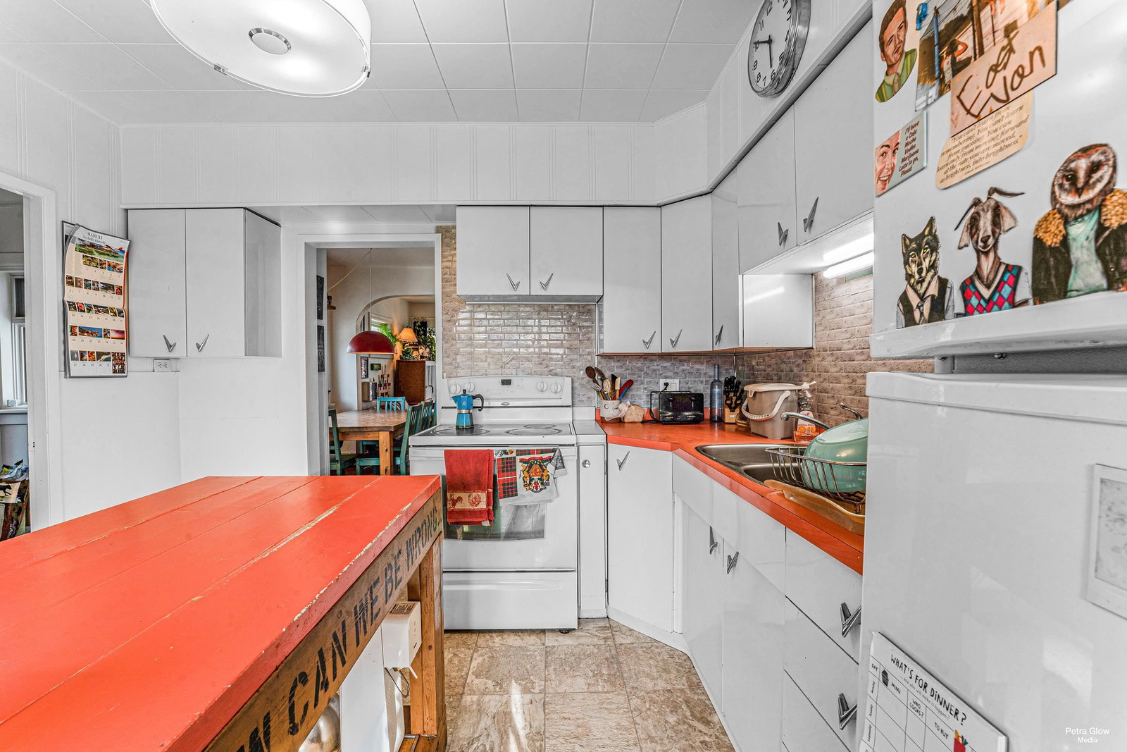 Listing Image 11