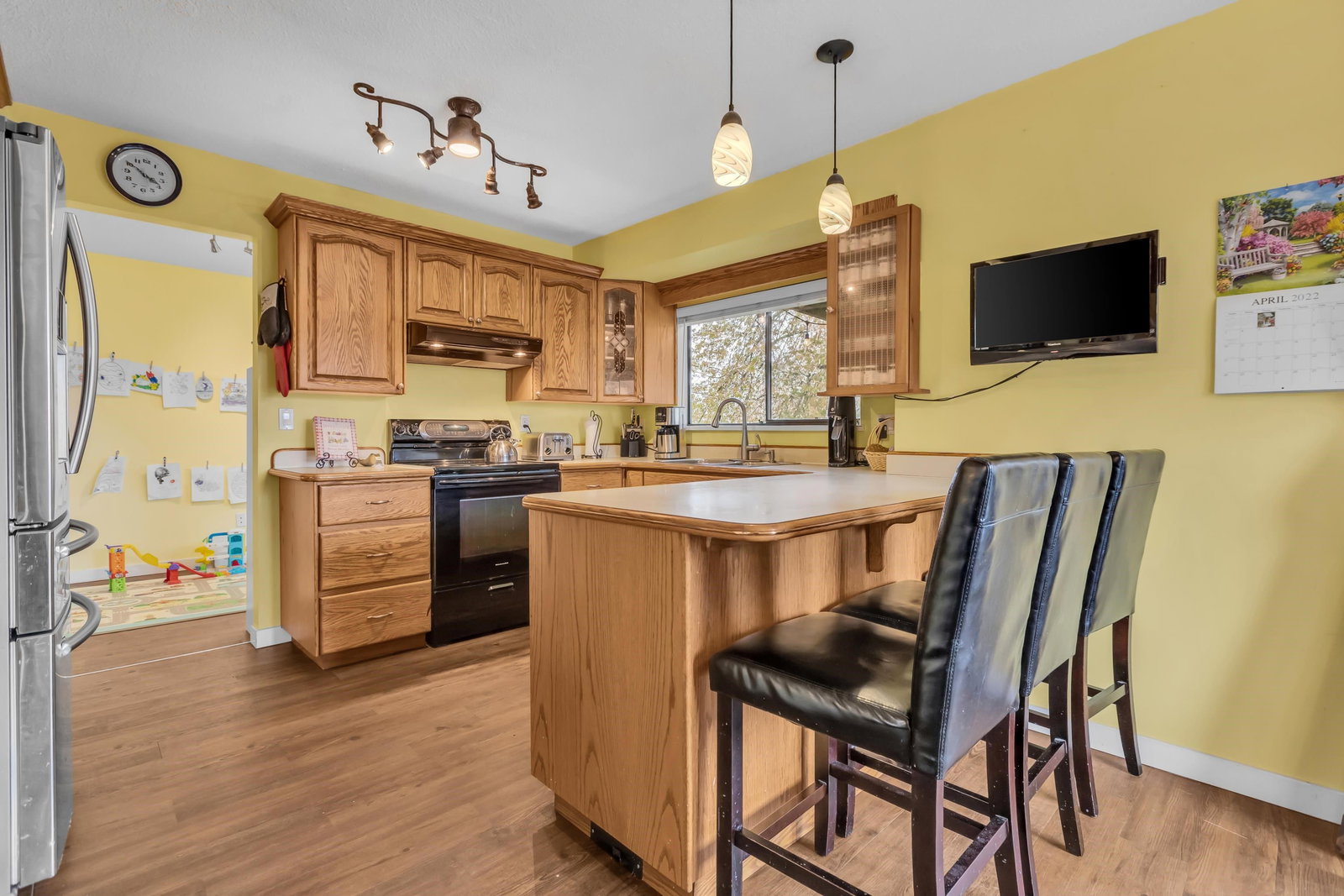 Listing Image 10