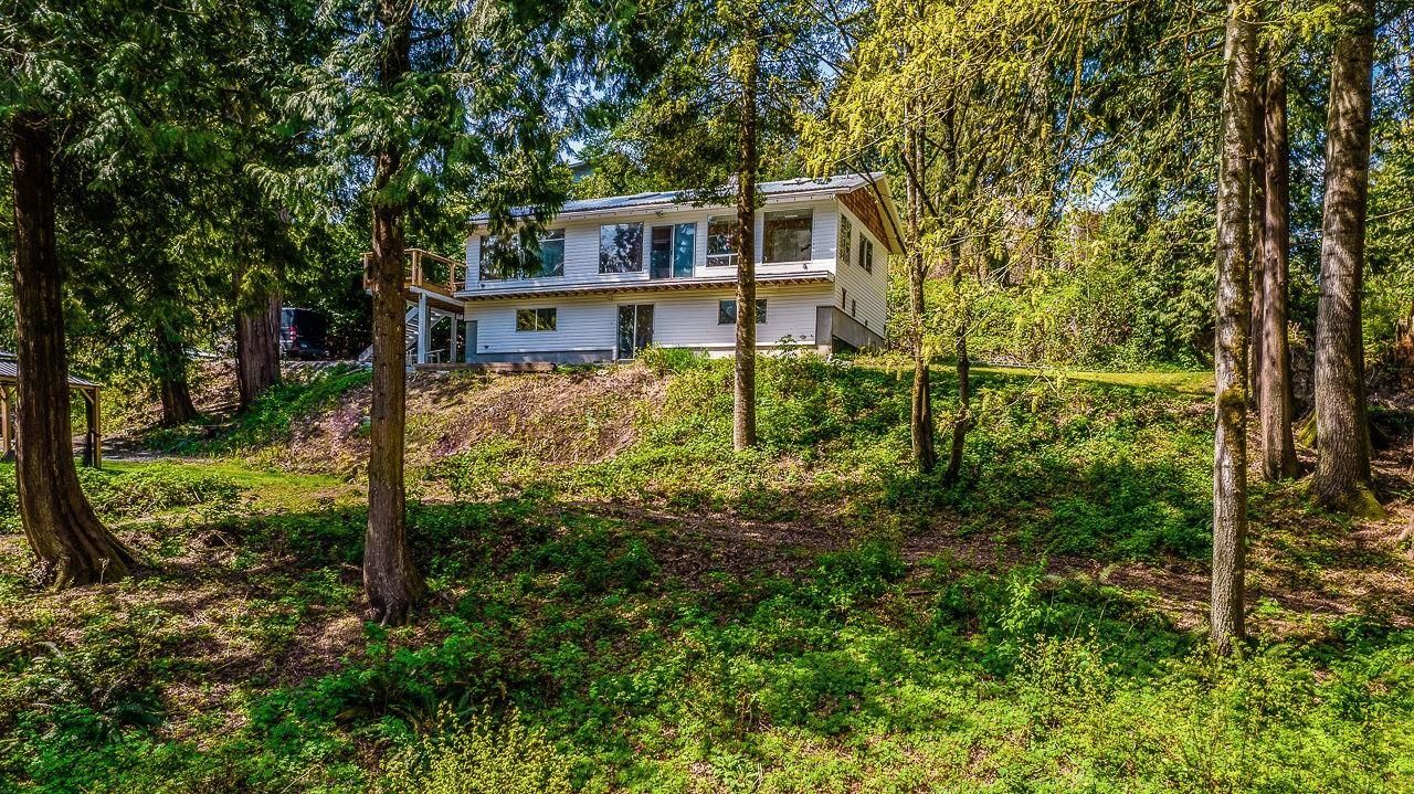 Listing Image 8