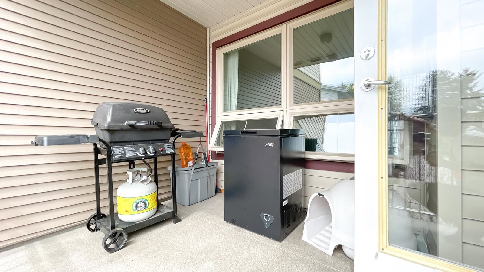 Listing Image 22