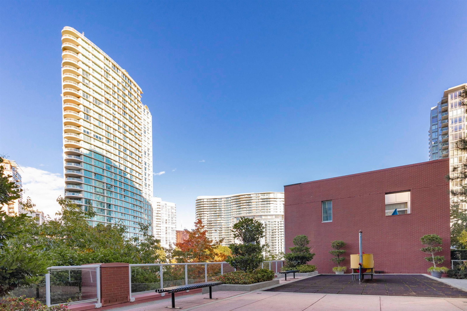 Listing Image 27