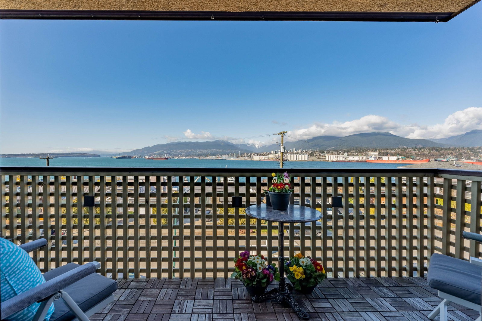 Listing Image 9