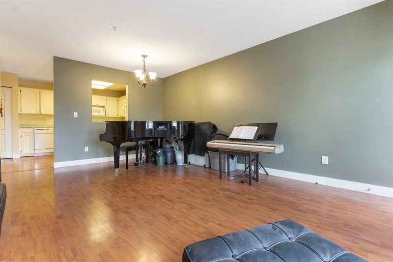 301 - 19236 Ford Road, Pitt Meadows, V3Y 2K1 | Image 3