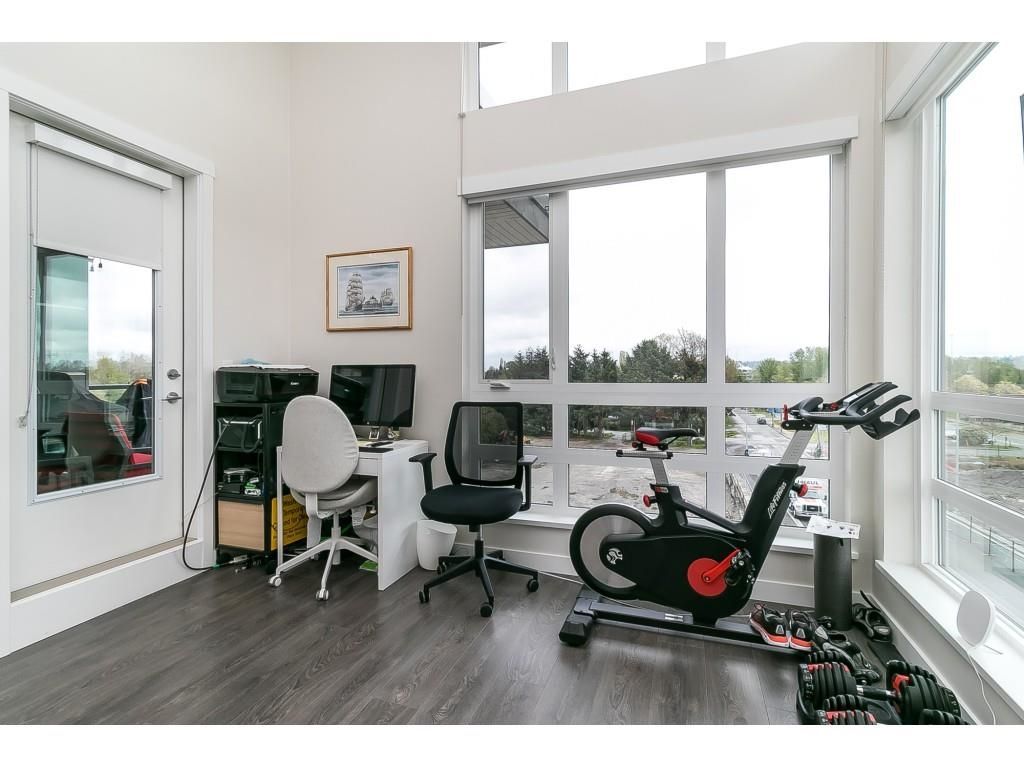 Listing Image 14