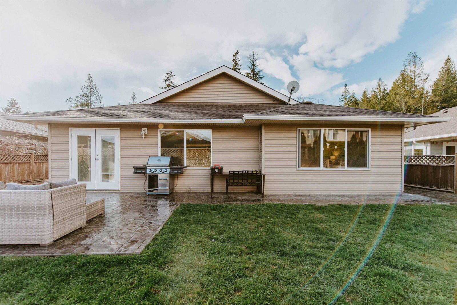 Listing Image 25