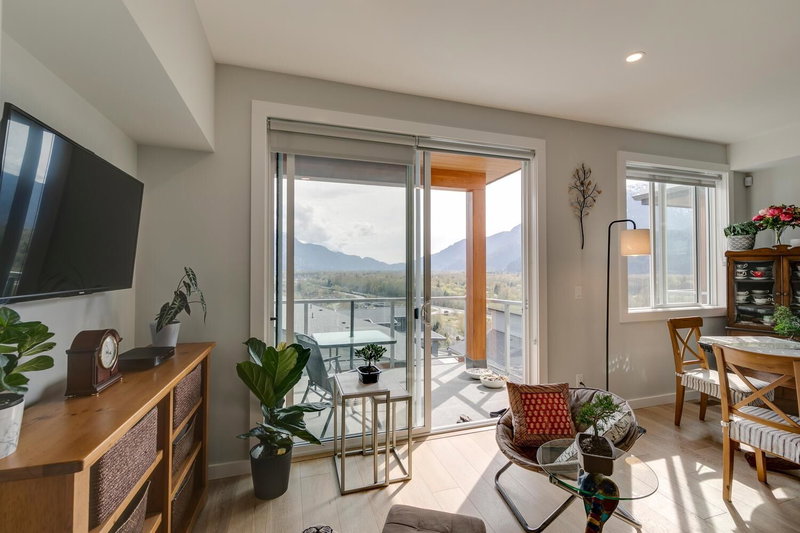 5 - 41365 Skyridge Place, Squamish, V8B 0Y6 | Image 3
