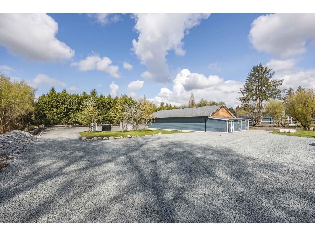 Listing Image 37