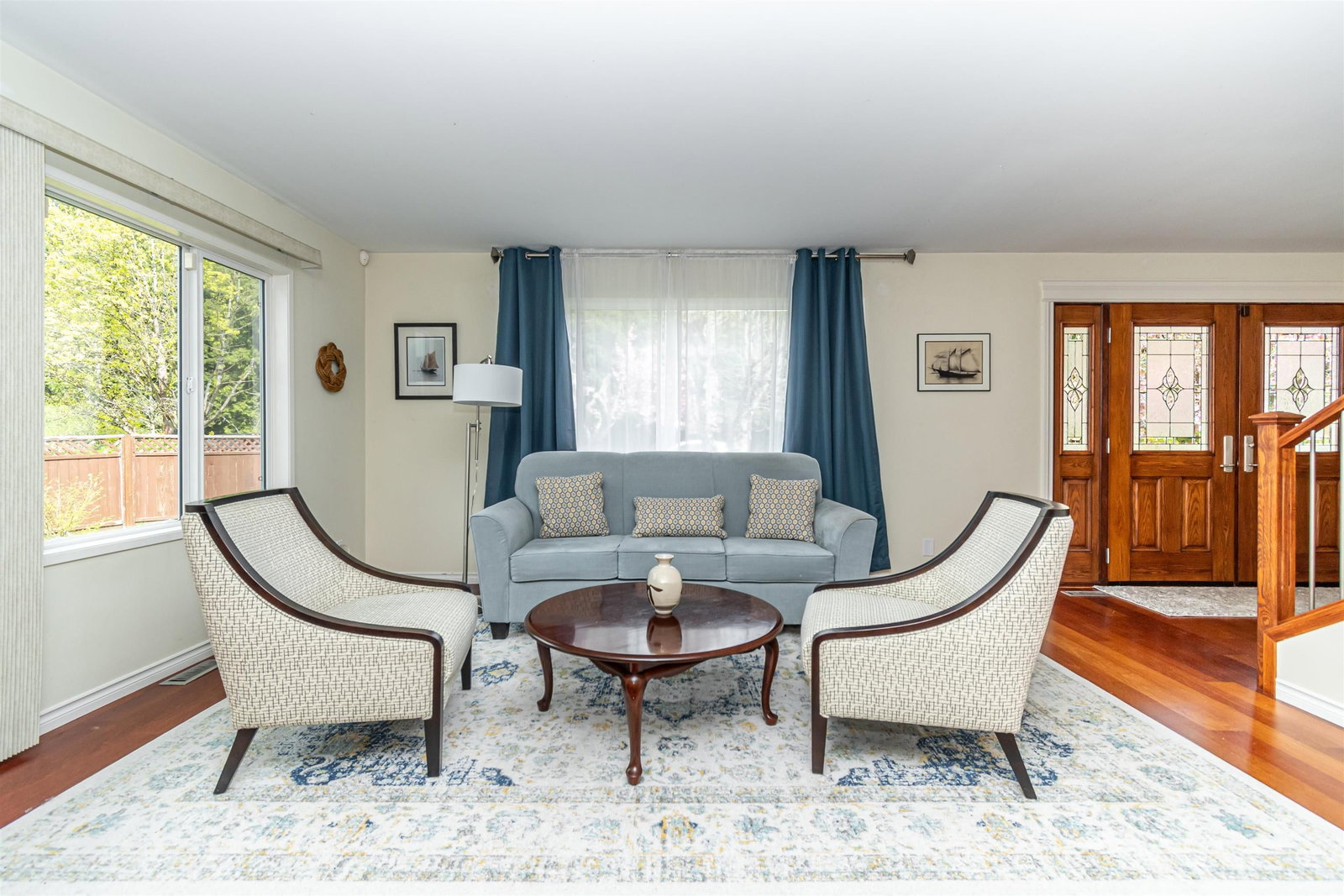 Listing Image 11