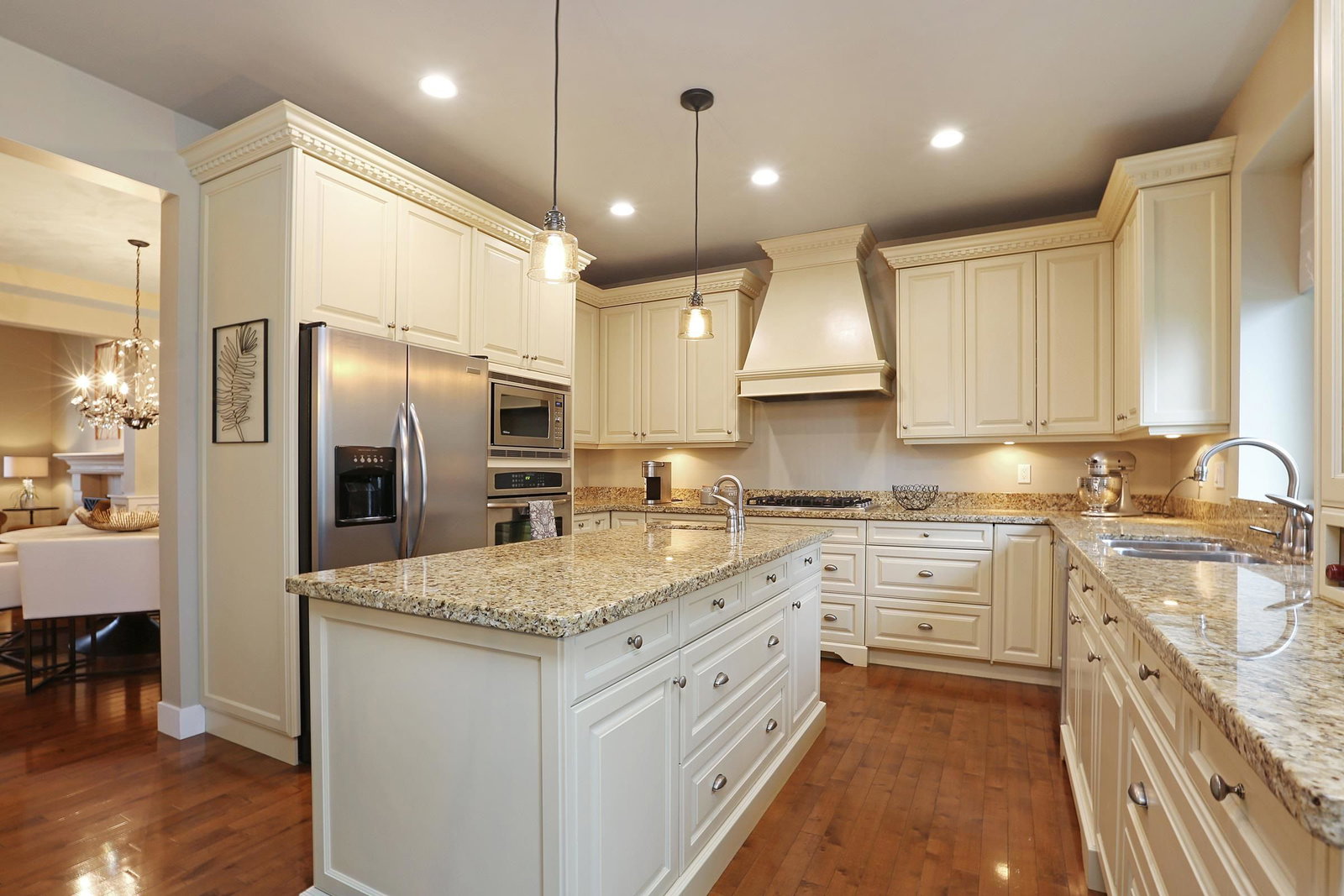 Listing Image 9