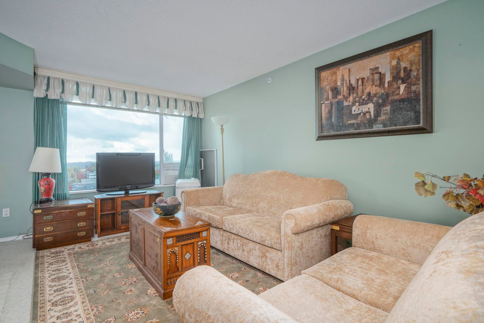 Listing Image 14