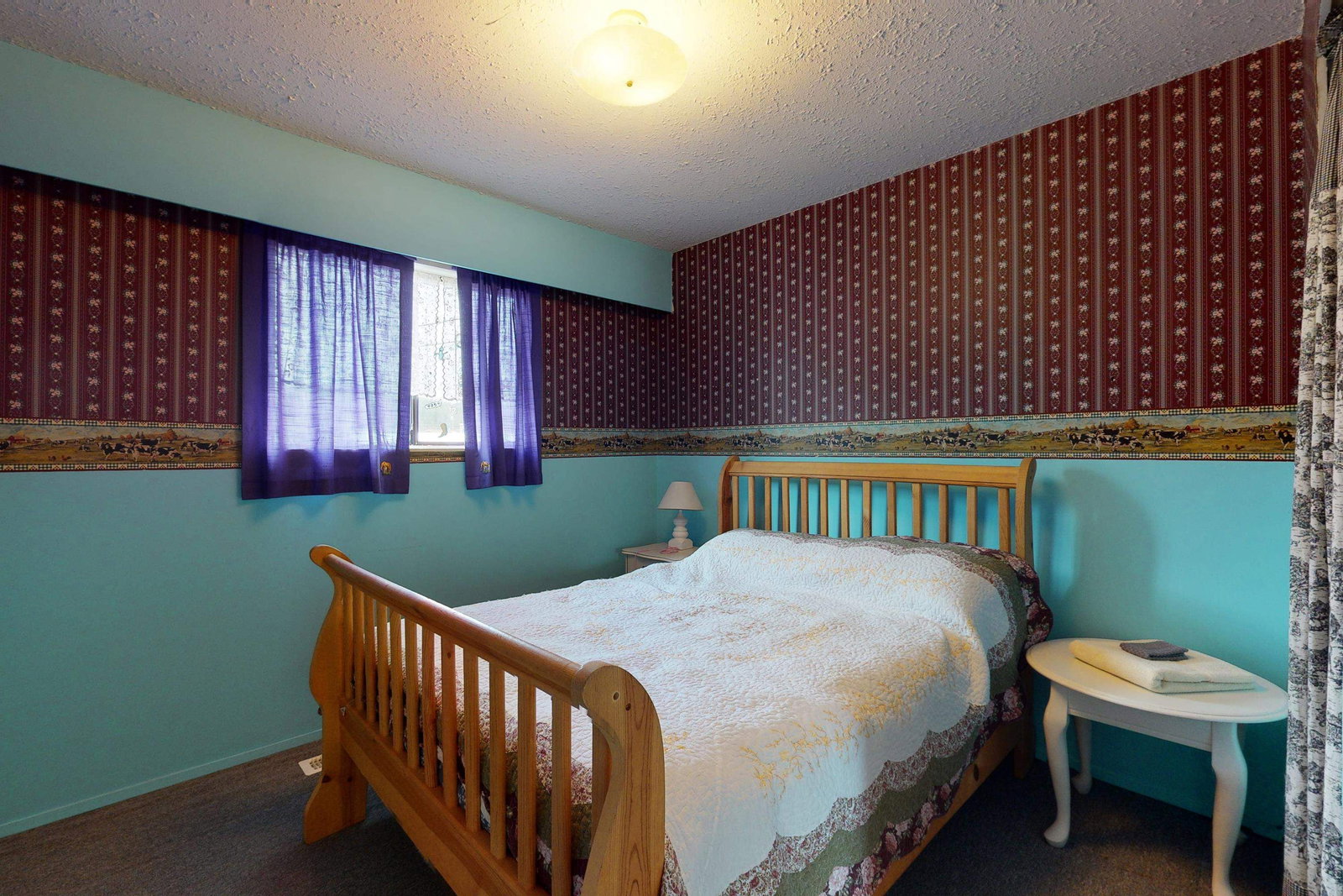 Listing Image 19