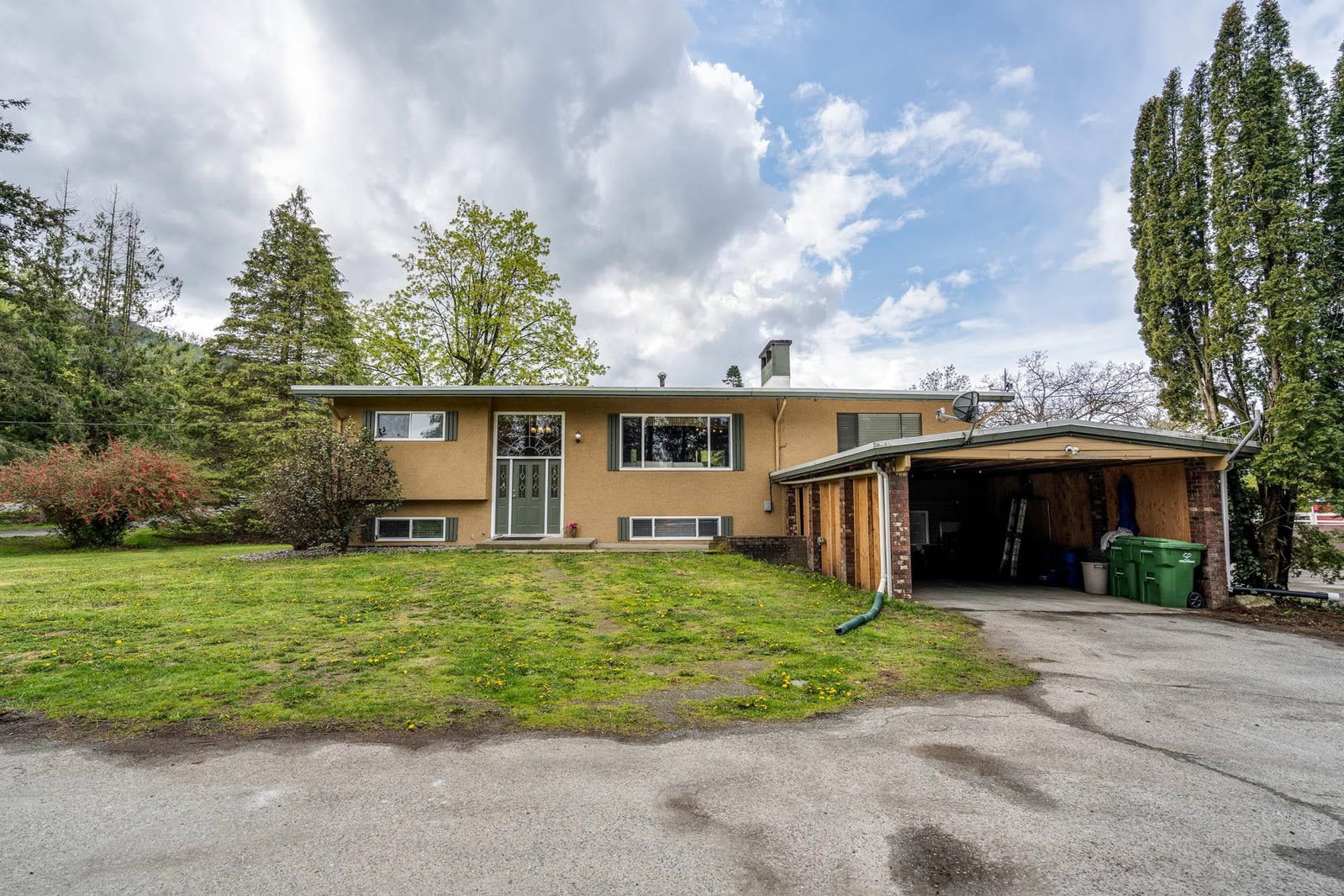Listing Image 7