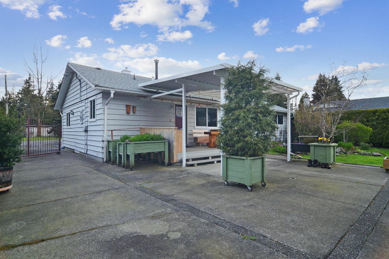 Listing Image 17