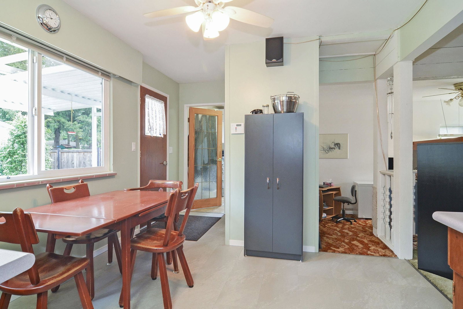 Listing Image 8