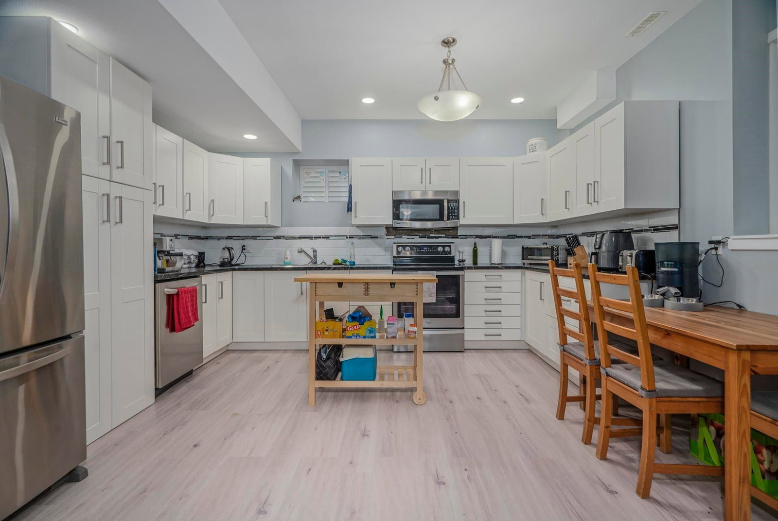 Listing Image 21