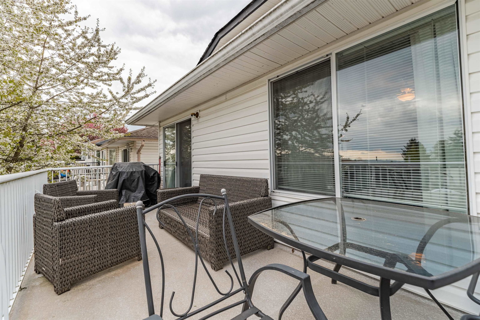 Listing Image 17
