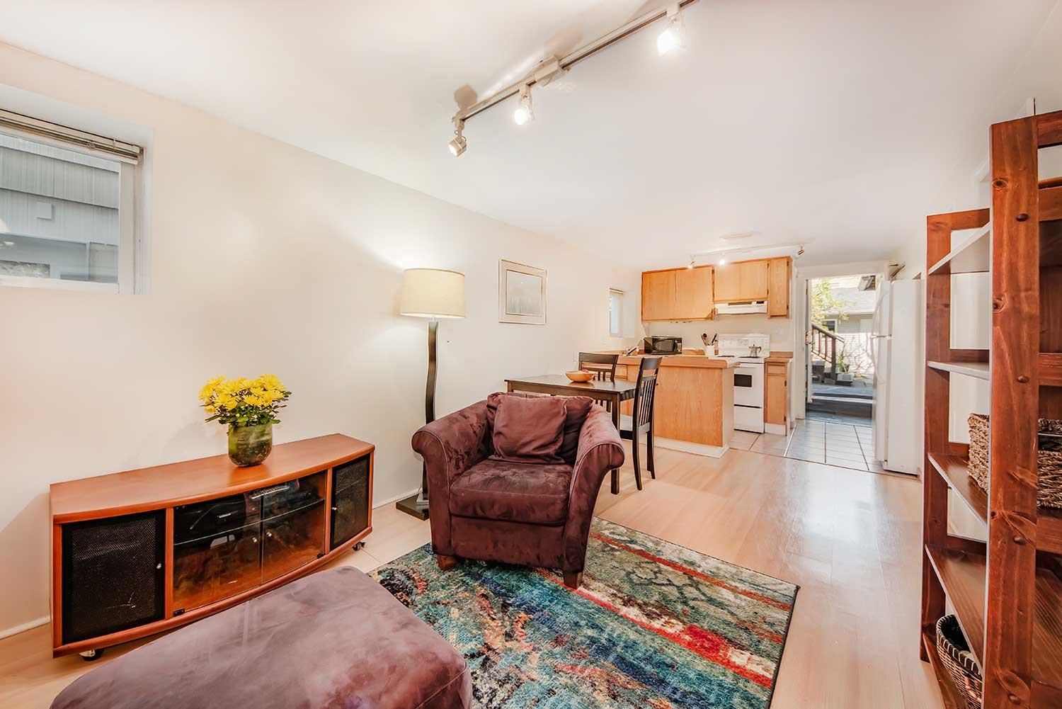Listing Image 17