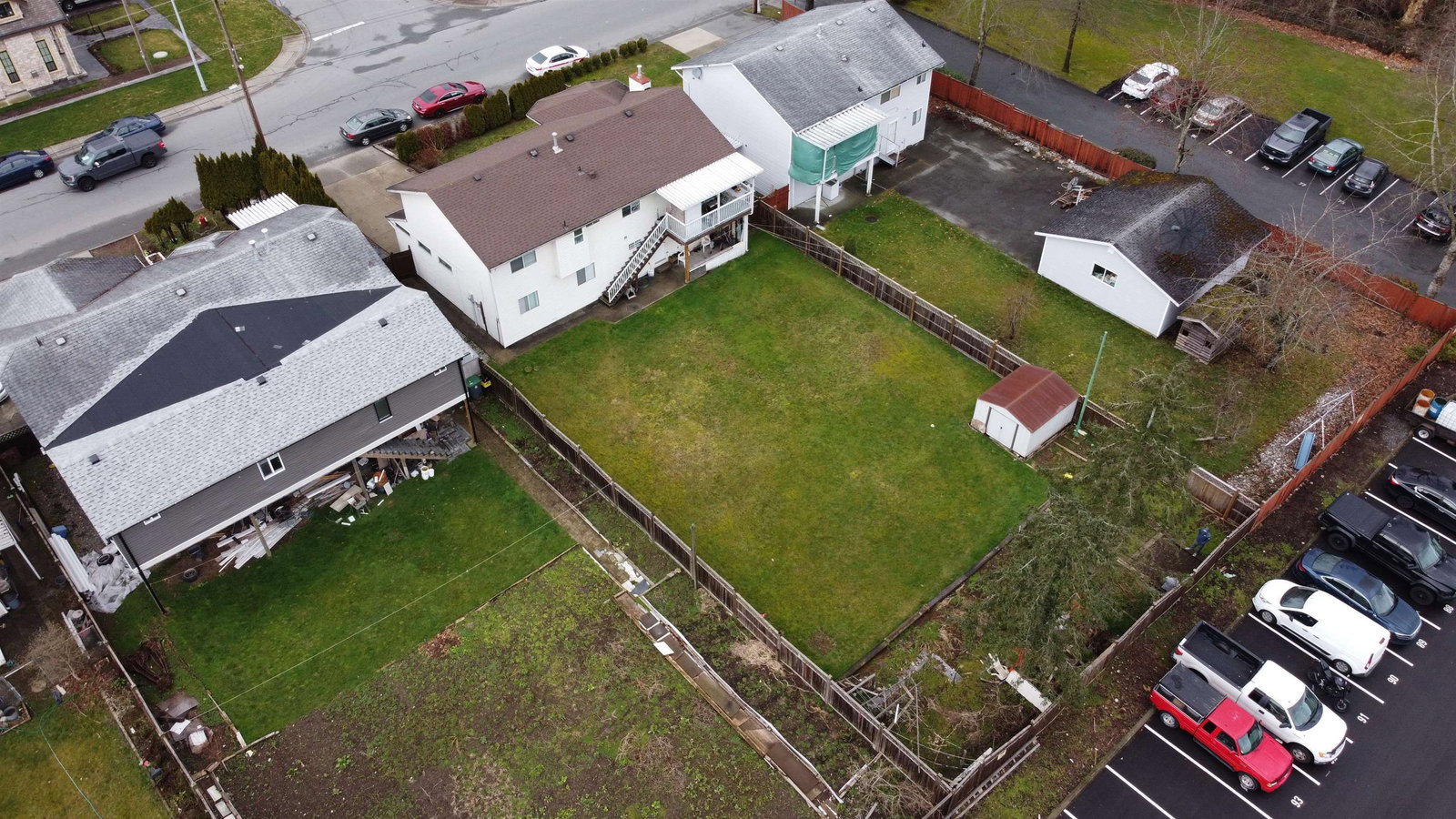 Listing Image 5