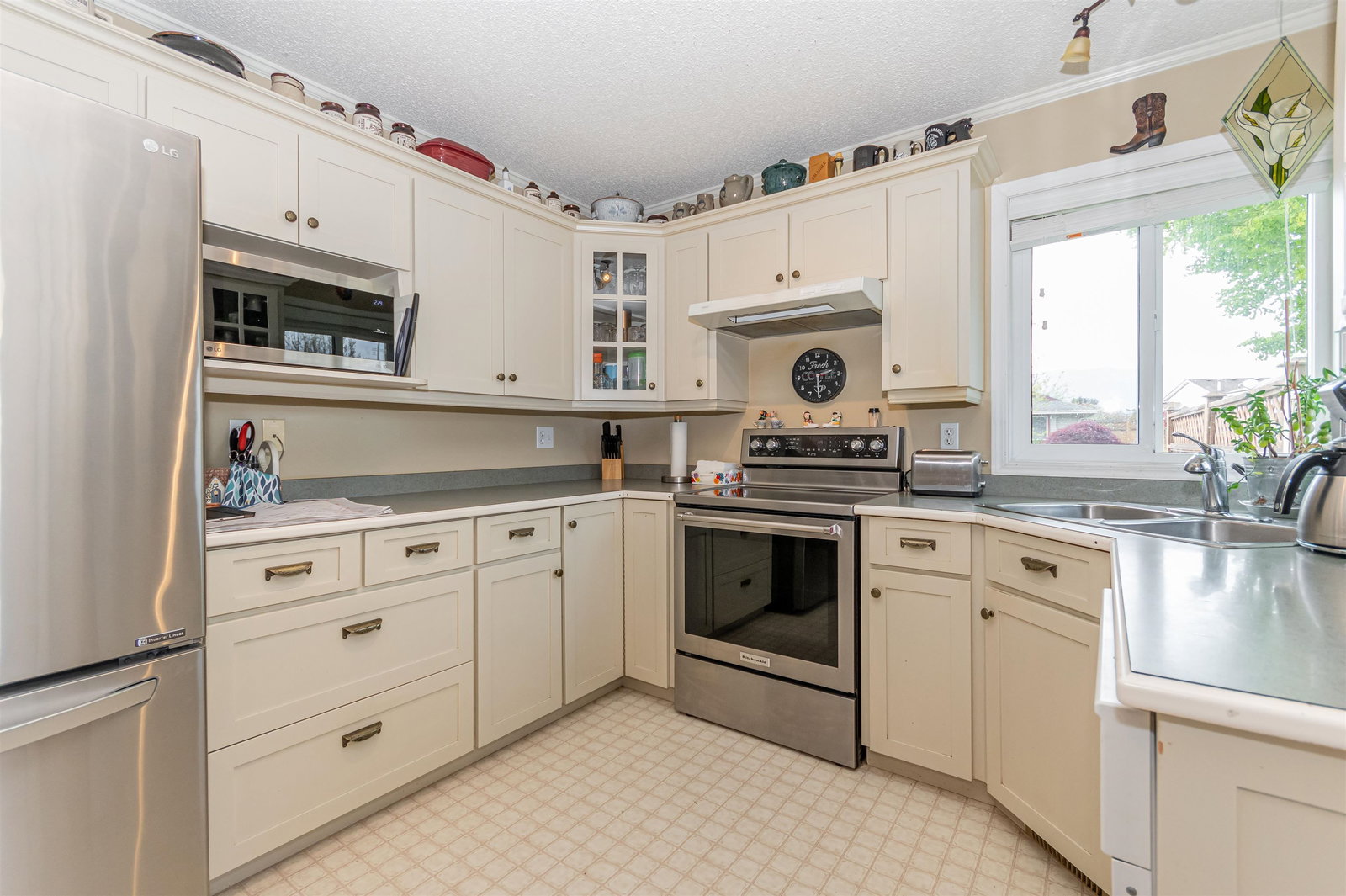 Listing Image 14