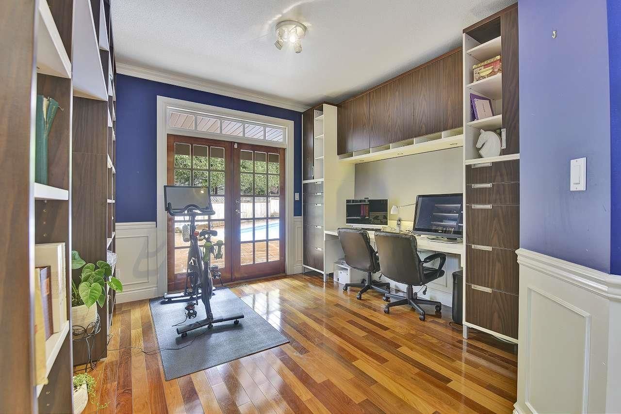 Listing Image 6