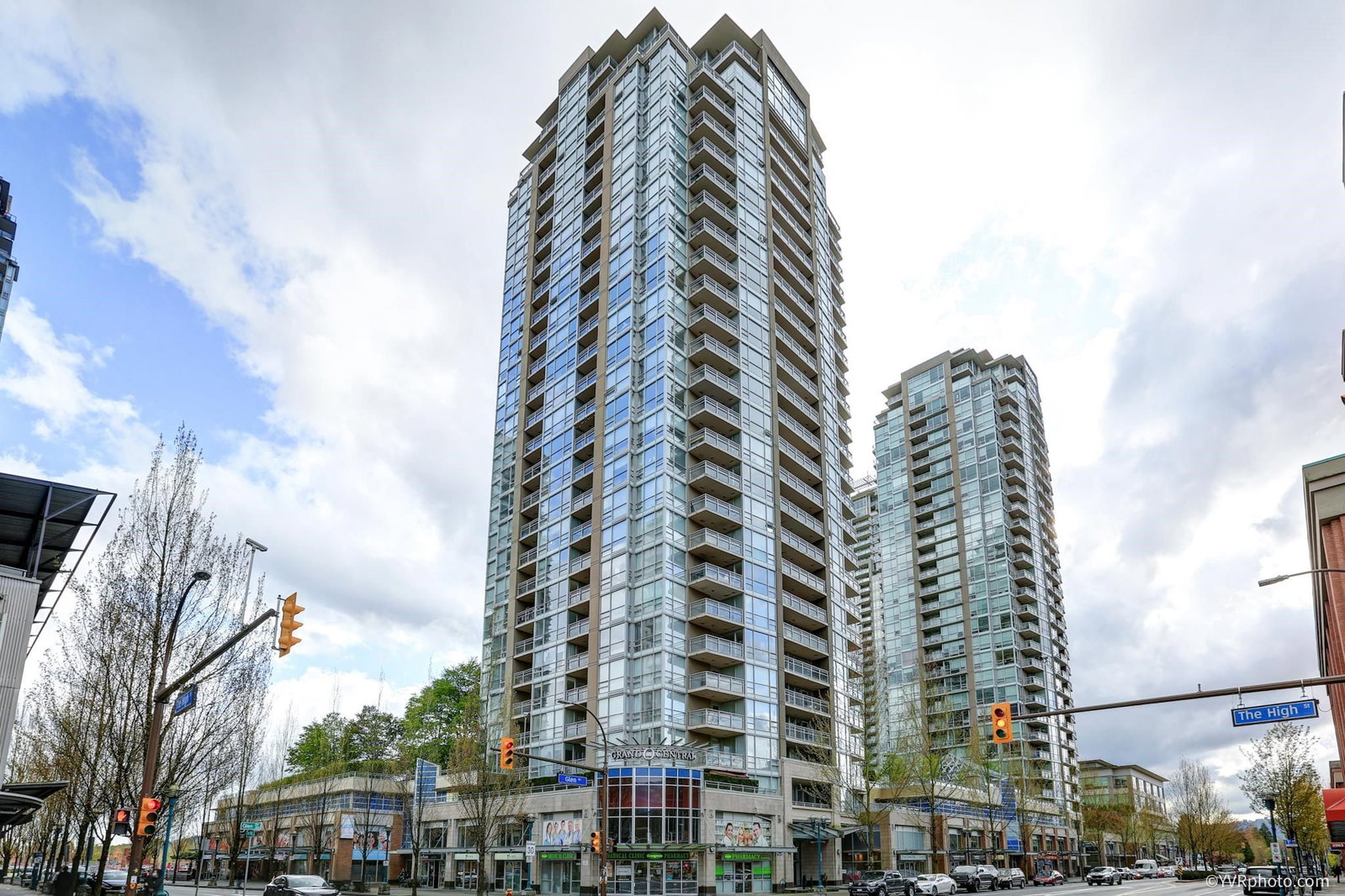 Listing Image 1