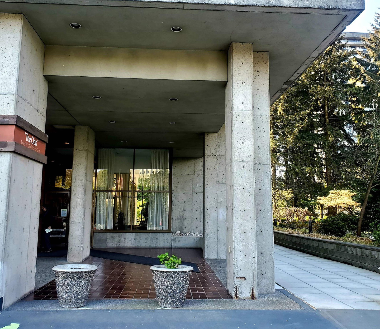 Listing Image 17