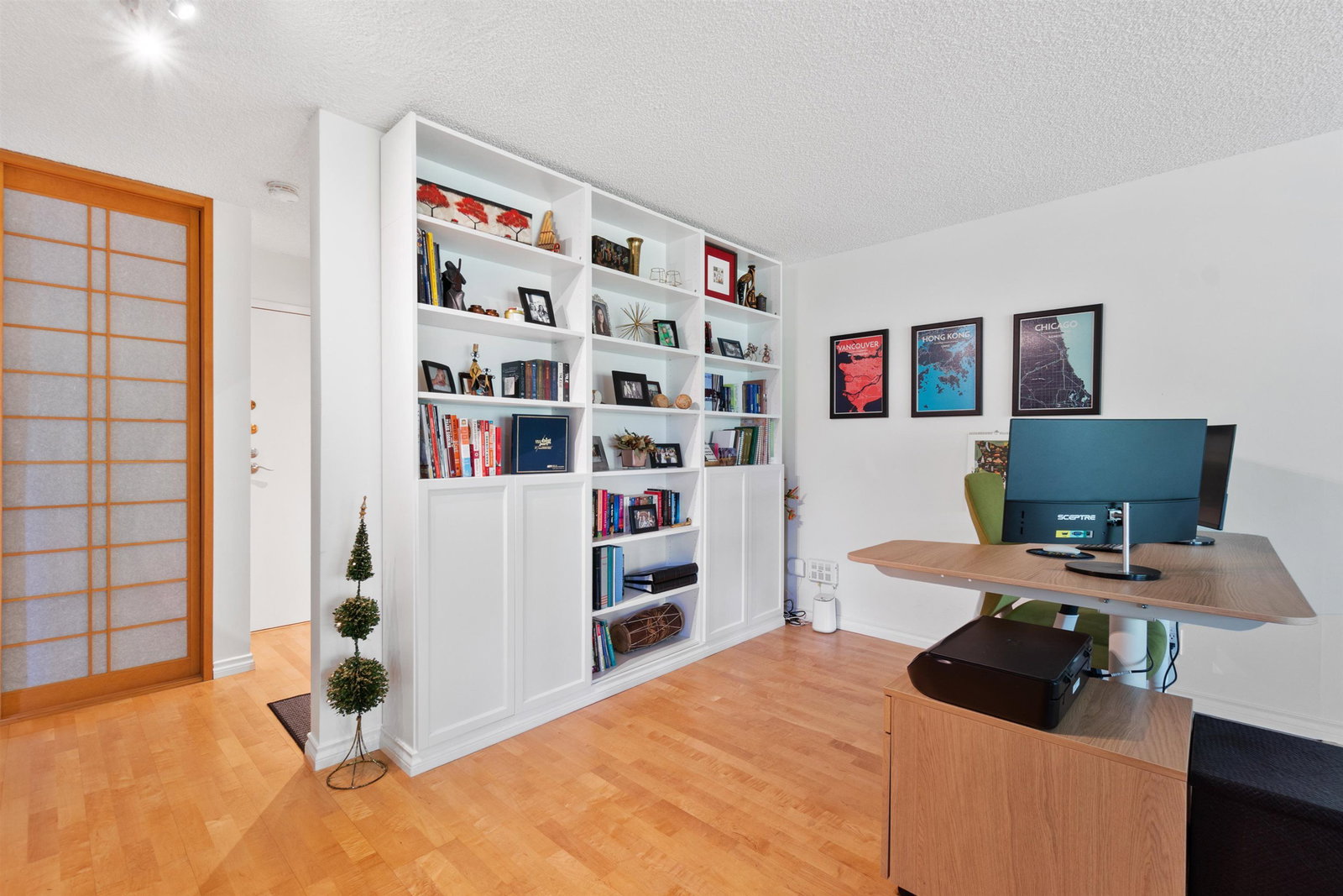 Listing Image 9