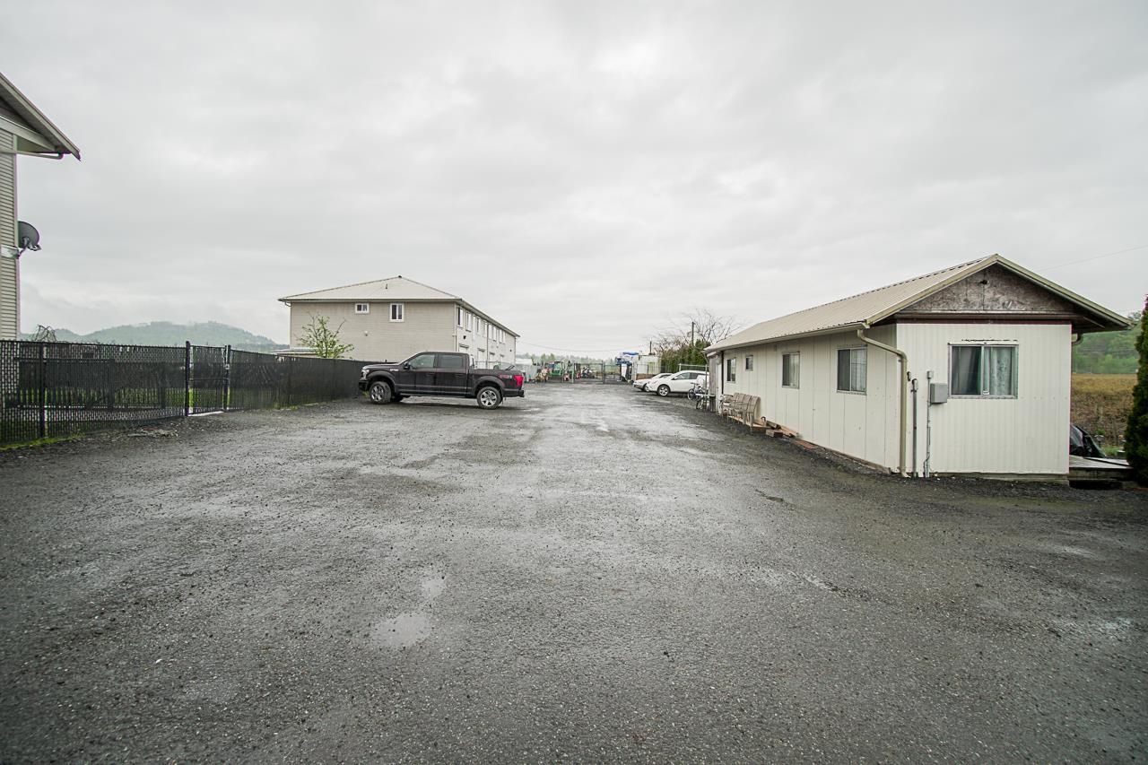 Listing Image 27