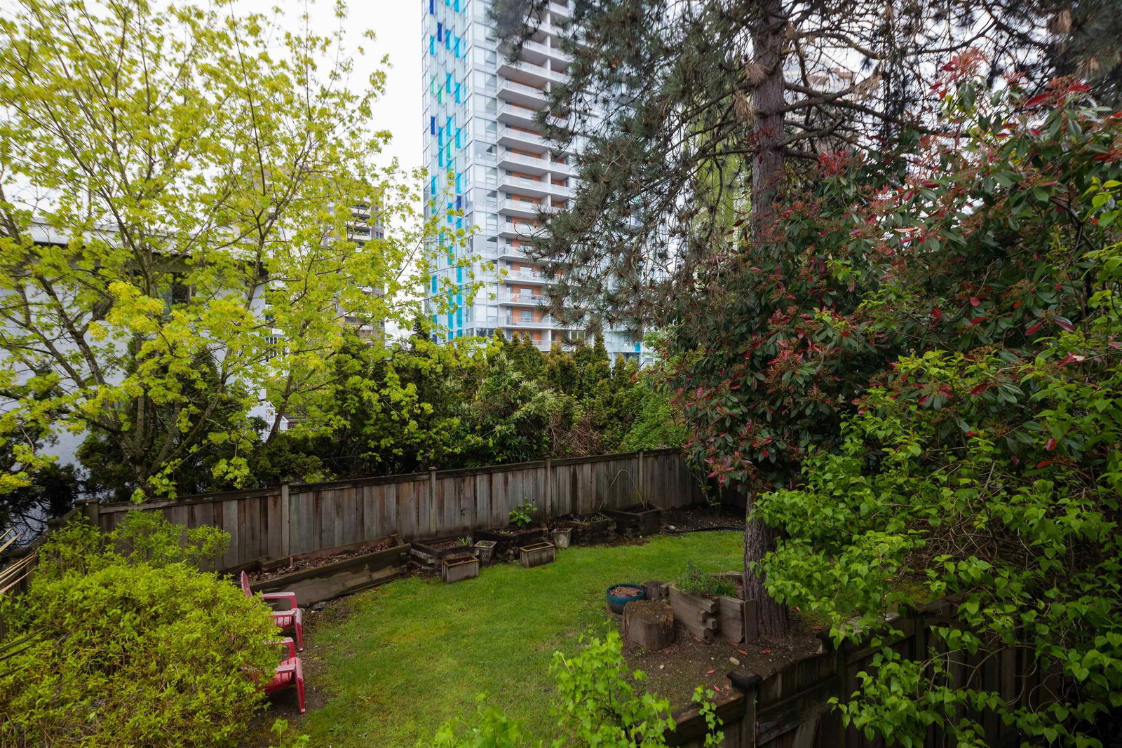 Listing Image 14