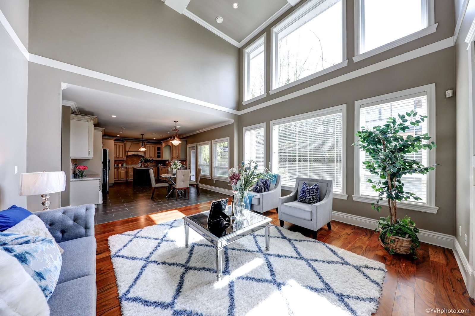 Listing Image 15