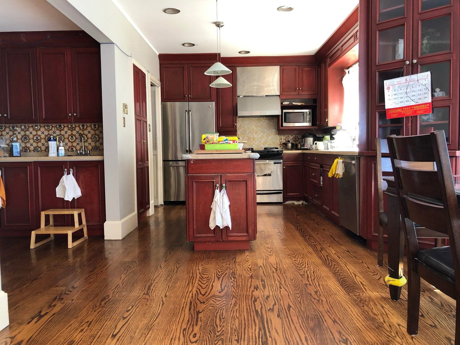 Listing Image 6