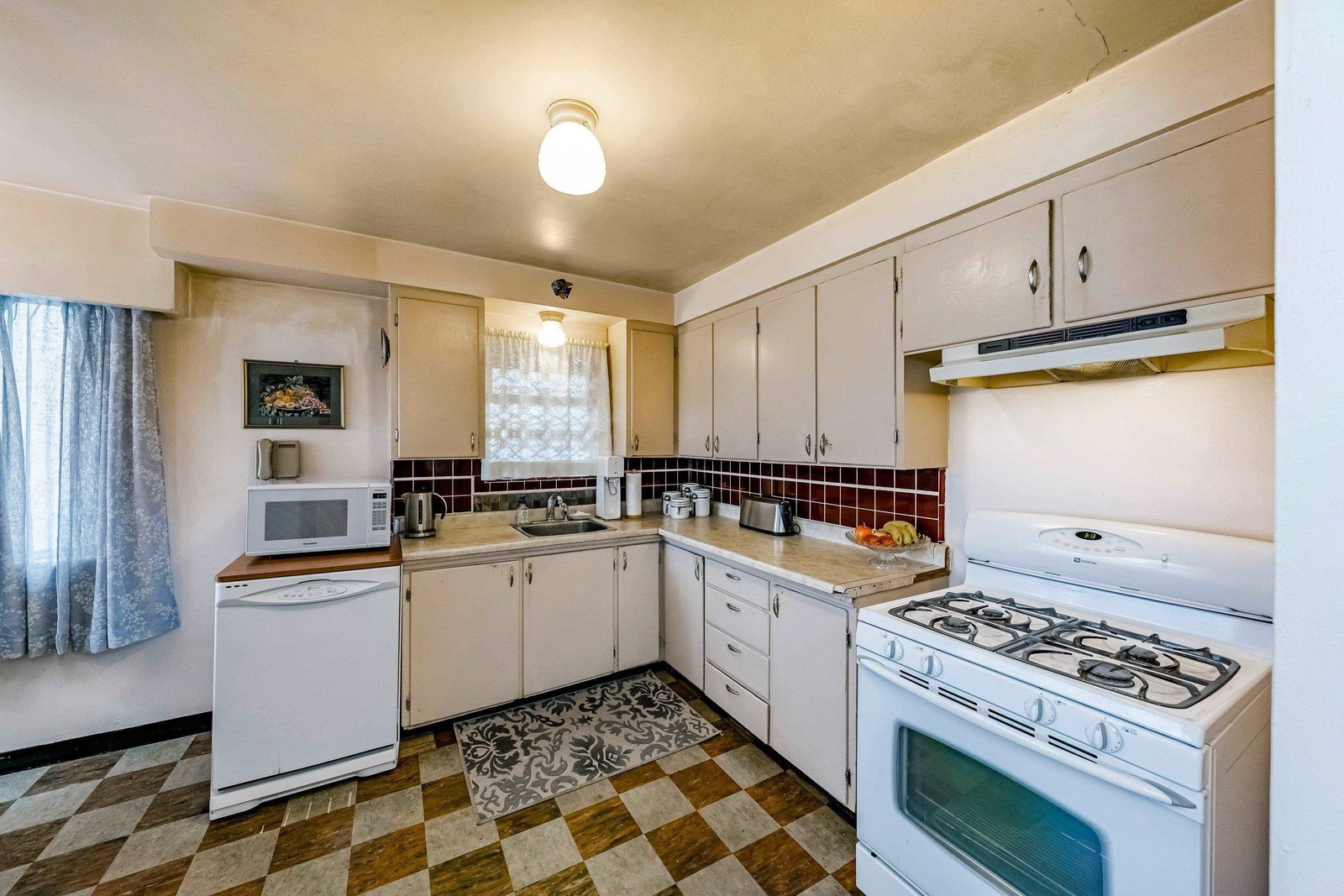 Listing Image 20