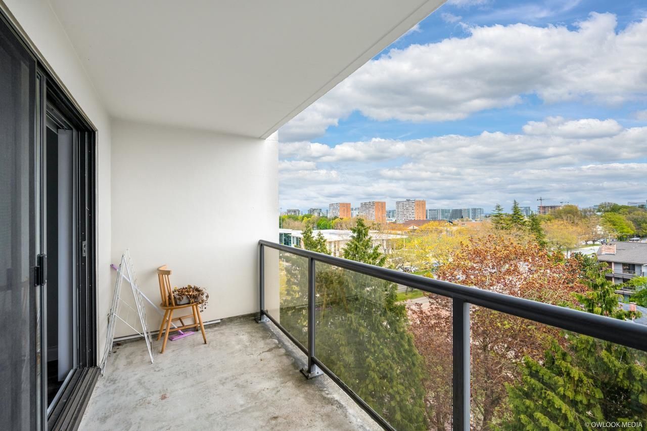 Listing Image 19