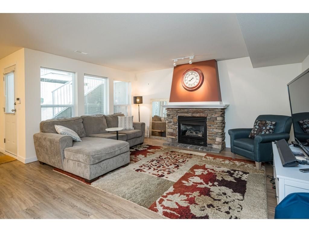 Listing Image 30