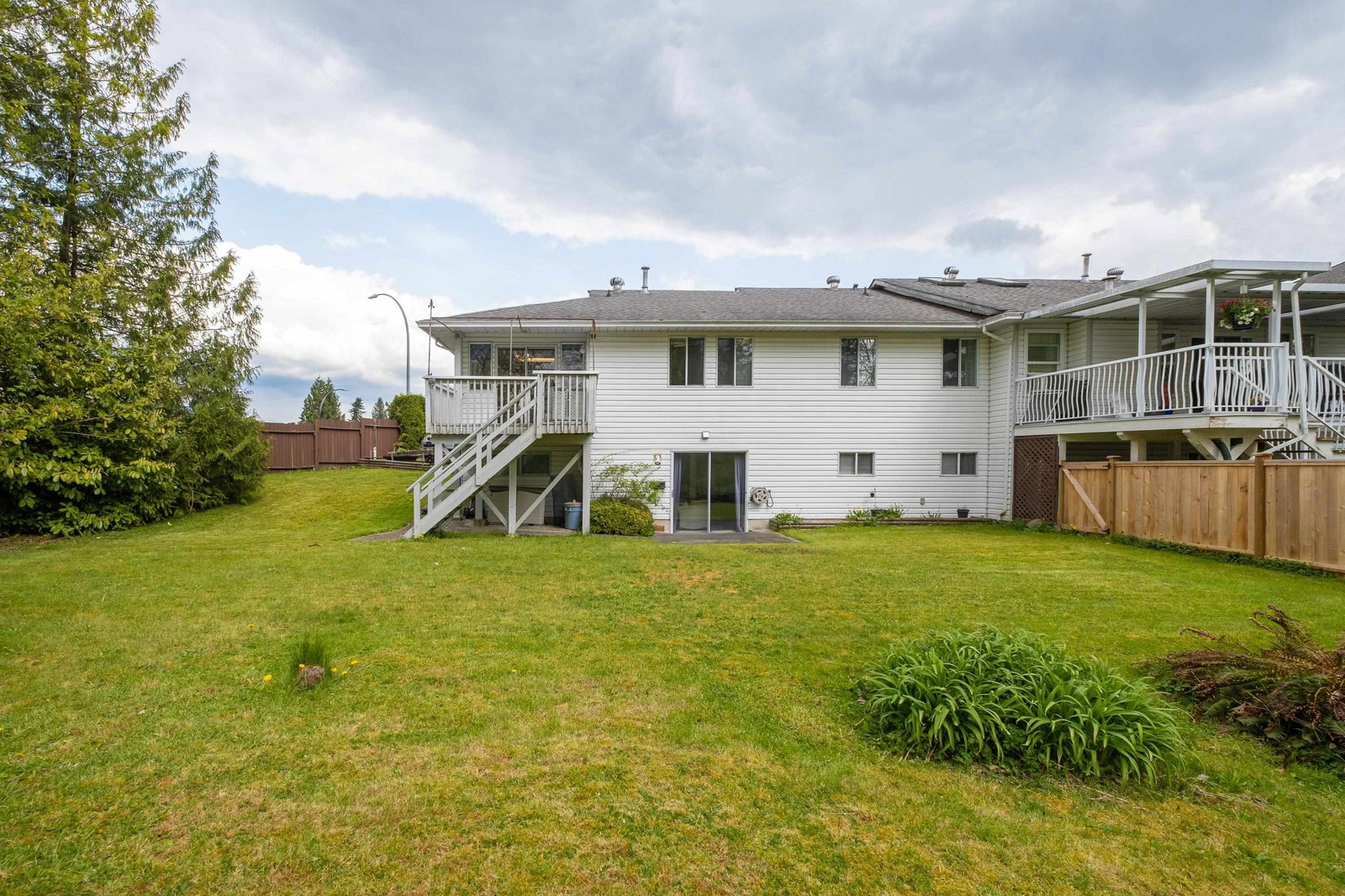 Listing Image 24