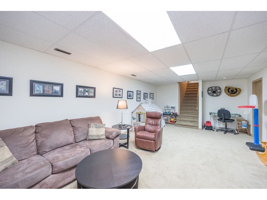 Listing Image 28
