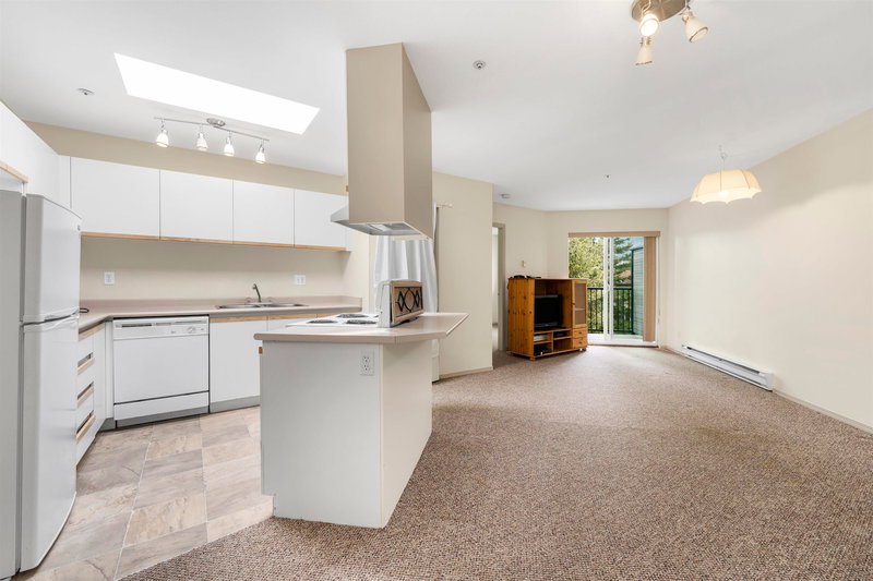 E309 - 40180 Willow Crescent, Squamish, V8B 0M3 | Image 2