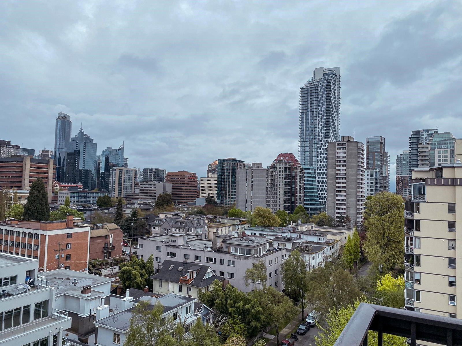 Listing Image 9